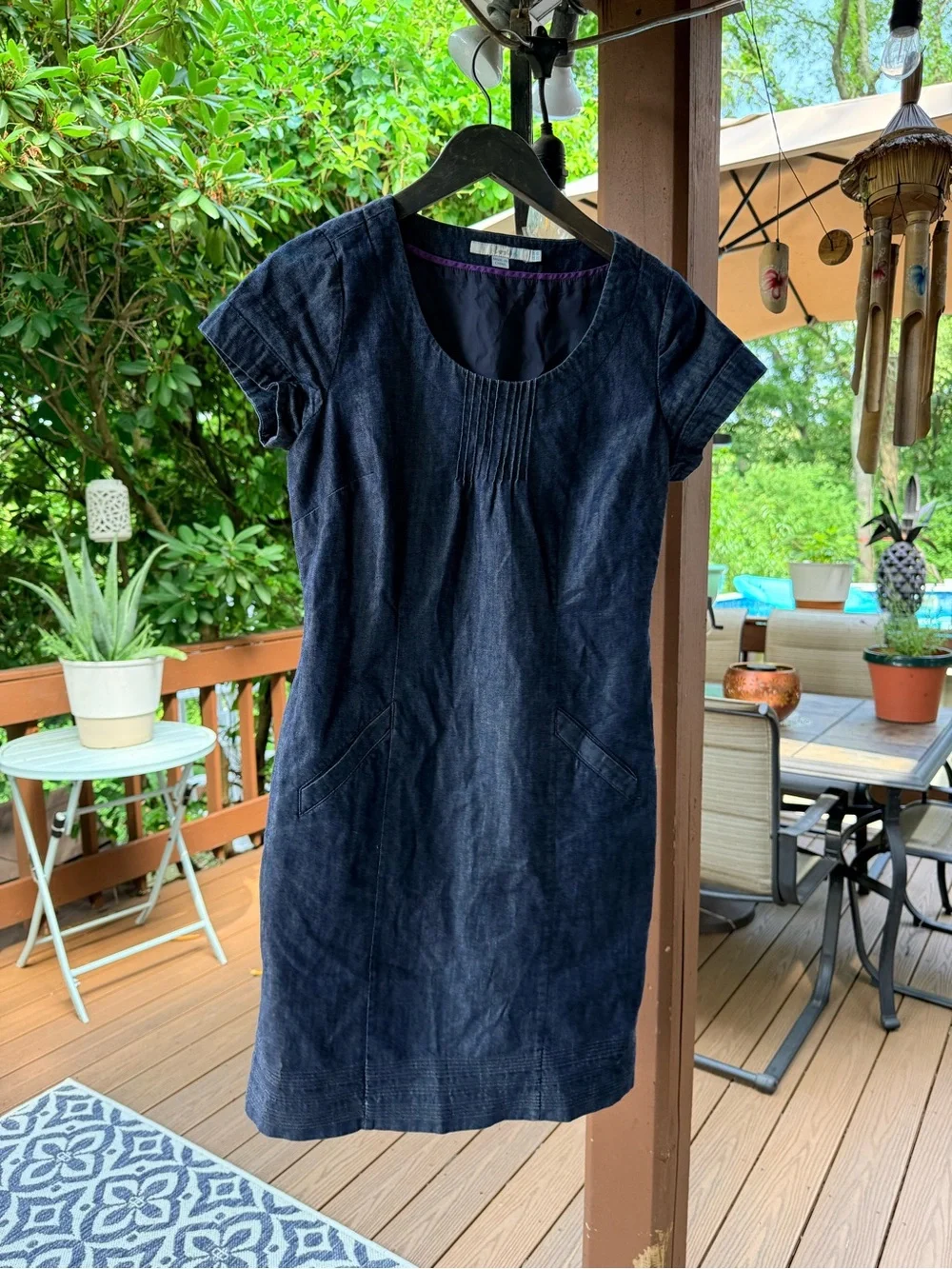 Boden Navy Short-Sleeve Denim-Texture Shift Dress